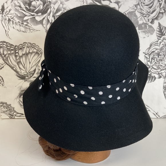 H&M Wool Floppy Hat w/ Black & White Polka Dot Ribbon Accent, One Size - Picture 4 of 7